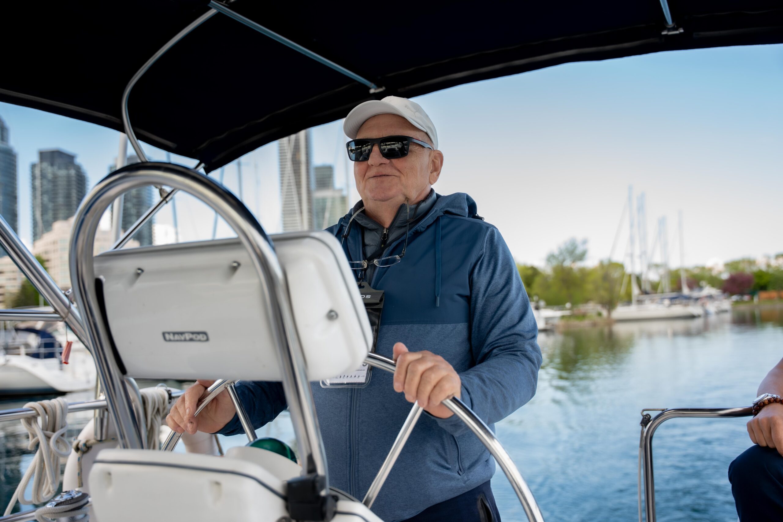 Butterfly Yacht Club - Boat Rental in Toronto (62) Butterfly Yacht Club - Boat Rental in Toronto (62)